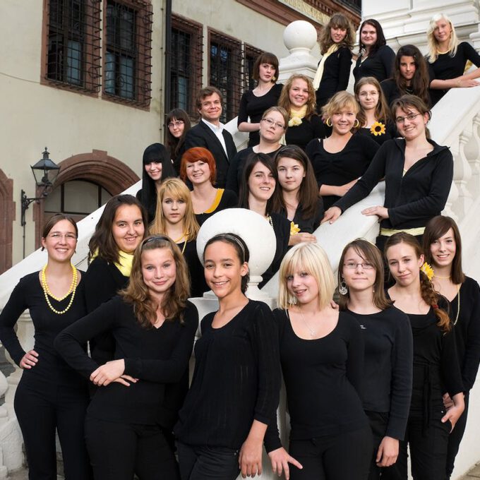 Fotoshooting des Mädchenchores der Schola Cantorum Leipzig in der Leipziger Innenstadt