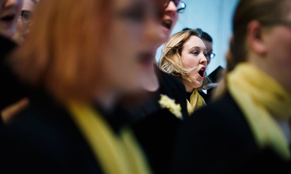Die Kinder- und Jugendchöre der Stadt singen für Kinder in Not.