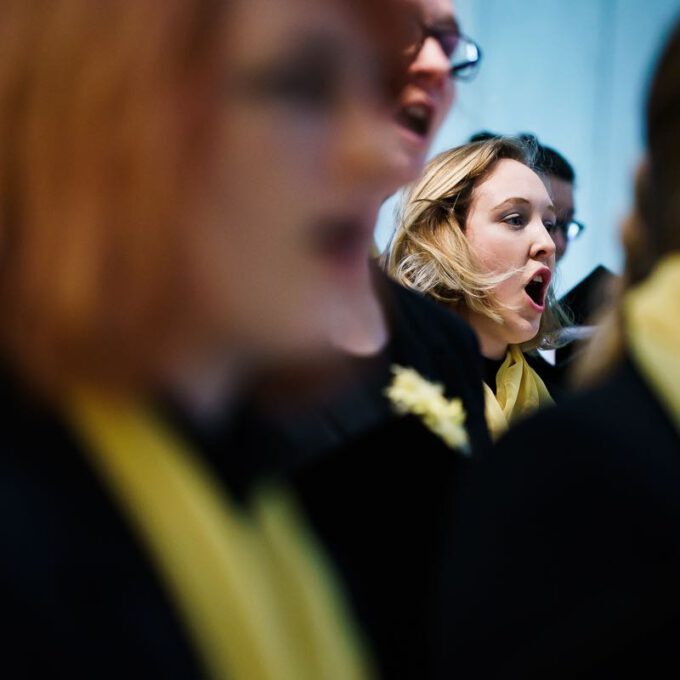 Die Kinder- und Jugendchöre der Stadt singen für Kinder in Not.