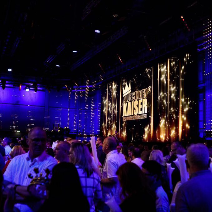 Kurzauftritt unseres Kinderchores mit Kathy Kelly in der Samstagabendshow "Alle singen Kaiser" mit Florian Silbereisen