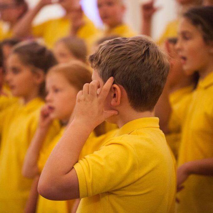 Der Kinderchor der Stadt Leipzig mit traditionellem und modernem Herbstrepertoire in der Alten Börse
