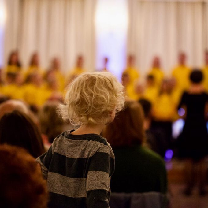 Der Kinderchor Der Stadt Leipzig Mit Traditionellem Und Modernem Herbstrepertoire In Der Alten Börse