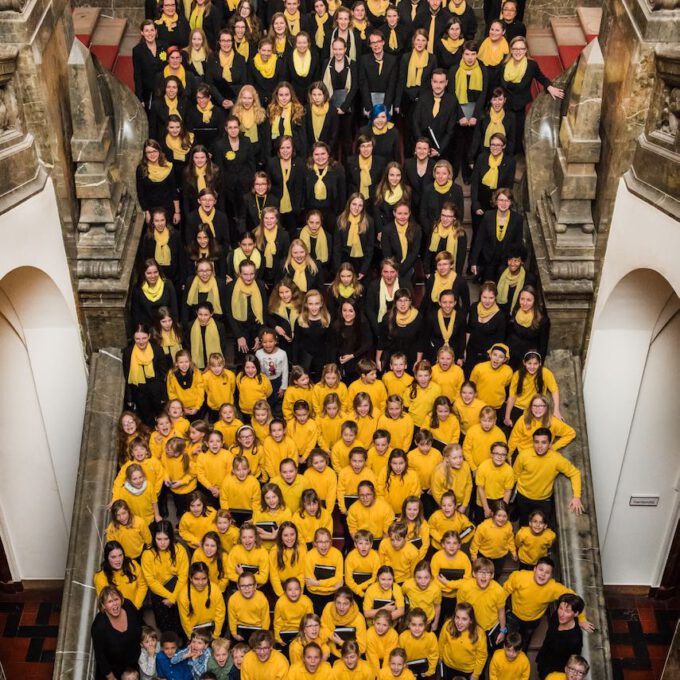 Jahrgangsfoto 2016 mit 200 Sängerinnen und Sängern der Schola Cantorum Leipzig