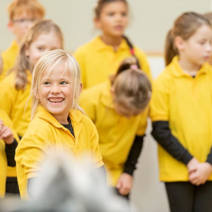 Die Mitglieder Der Spatzenchöre Der Stadt Leipzig Sind Mit Einem Konzert Zu Gast In Der Kinderklinik Der Universität.