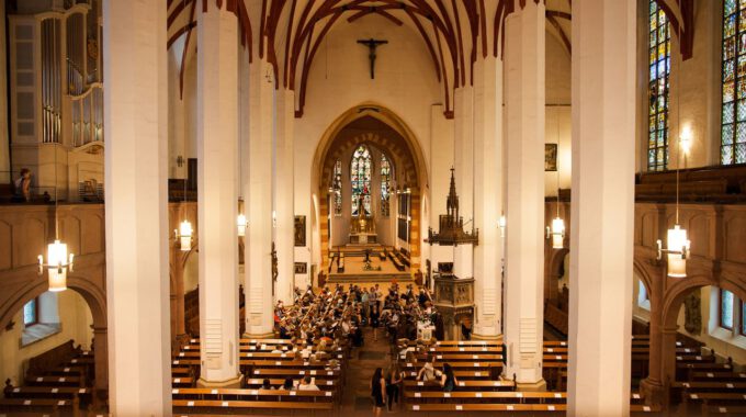 Freitagsmotette in der Leipziger Thomaskirche mit Juhn Rutters "Visions"
