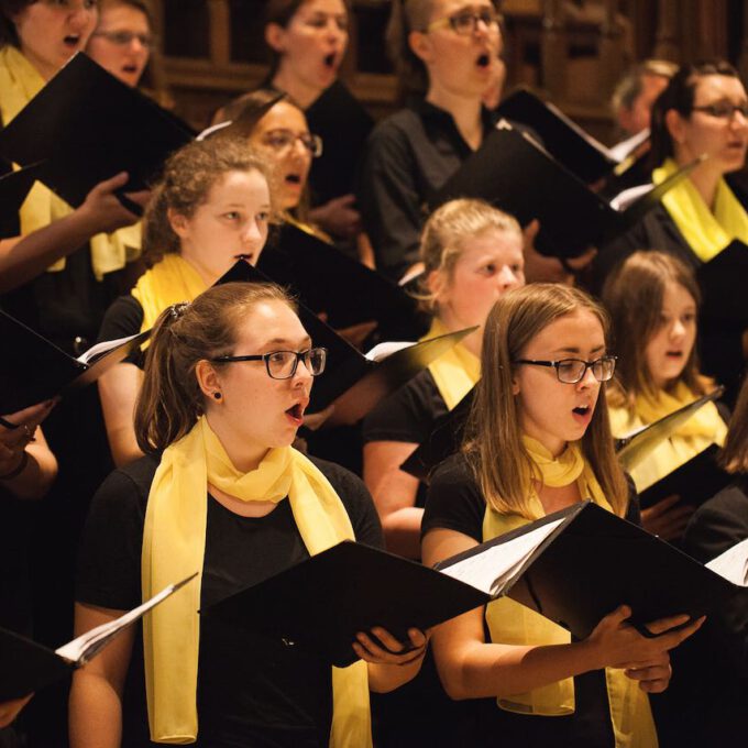 Freitagsmotette In Der Leipziger Thomaskirche Mit Juhn Rutters "Visions"