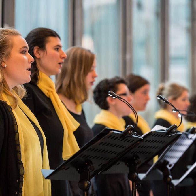 Weihnachtskonzert Des Kammerchores Der Schola Cantorum Leipzig Im Bildermuseum