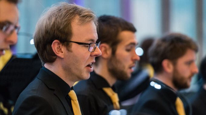 Weihnachtskonzert Des Kammerchores Der Schola Cantorum Leipzig Im Bildermuseum