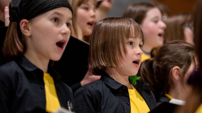 Weihnachtskonzert von Spatzenchören und Kinderchor im Museum der bildenden Künste