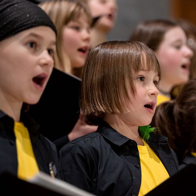 Weihnachtskonzert von Spatzenchören und Kinderchor im Museum der bildenden Künste