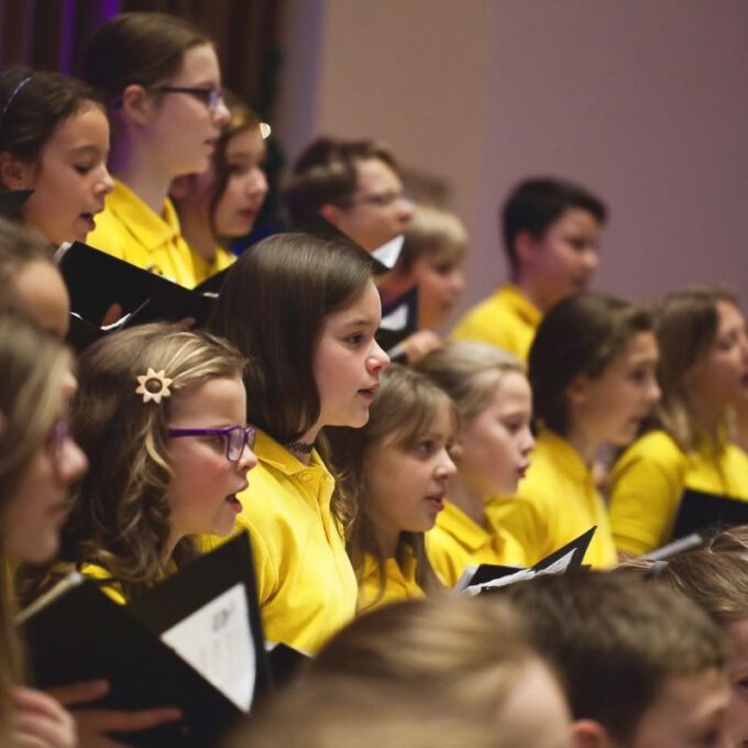 Gemeinsames Weihnachtskonzert Von Spatzenchören Und Kinderchor Der Stadt Leipzig