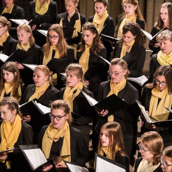 Weihnachtsliedersingen Des Mädchen- Und Frauenchores In Der Leipziger Peterskirche