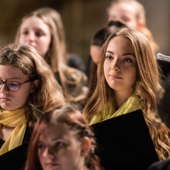 Weihnachtsliedersingen Des Mädchen- Und Frauenchores In Der Leipziger Peterskirche