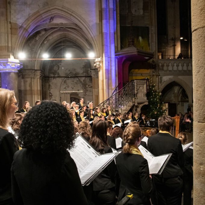 Traditionelles Weihnachtsliedersingen In Der Peterskirche Leipzig