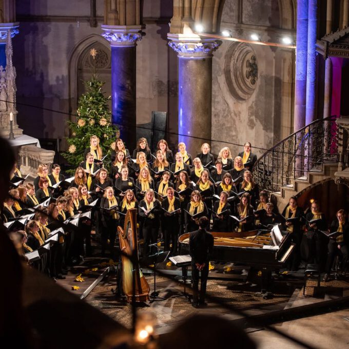 Traditionelles Weihnachtsliedersingen In Der Peterskirche Leipzig