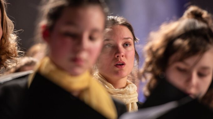 Traditionelles Weihnachtsliedersingen In Der Peterskirche Leipzig