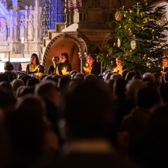 Traditionelles Weihnachtsliedersingen In Der Peterskirche Leipzig