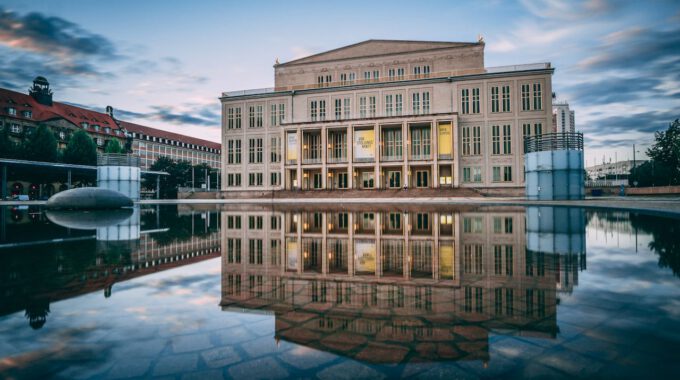 Leipziger Opernhaus Am Augustusplatz