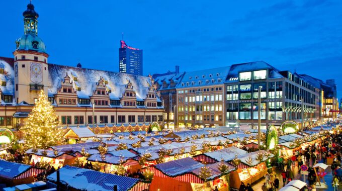 Leipziger Weihnachtsmarkt Mit Altem Rathaus