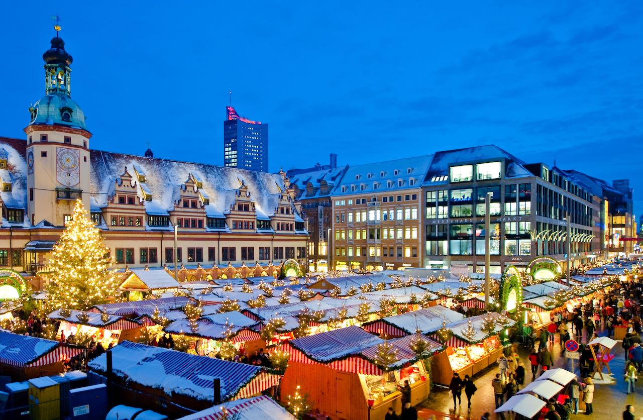 Weihnachtsmarkt mit neuen Ständen Schola Cantorum Leipzig