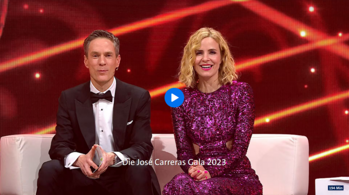 Der Kinder- und Mädchenchor singt bei der José-Carreras-Gala